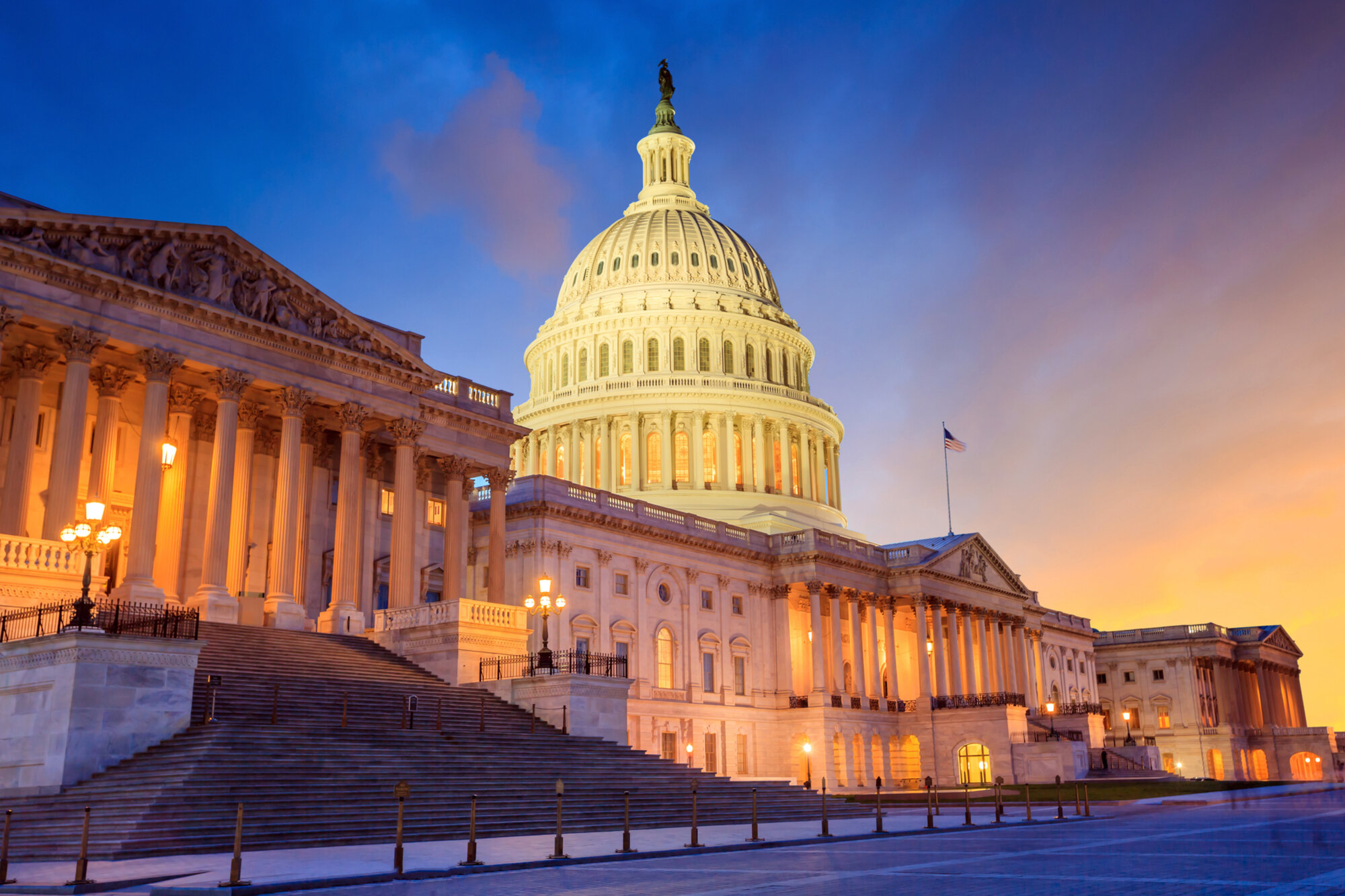 The,United,States,Capitol,Building,With,The,Dome,Lit,Up